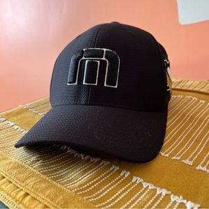 nhl pittsburgh penguins travis mathew hat size s/m flexfit